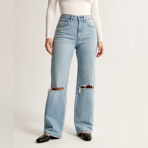 Abercrombie & Fitch Blue Flare Wide Leg Jeans - Picture 1 of 12